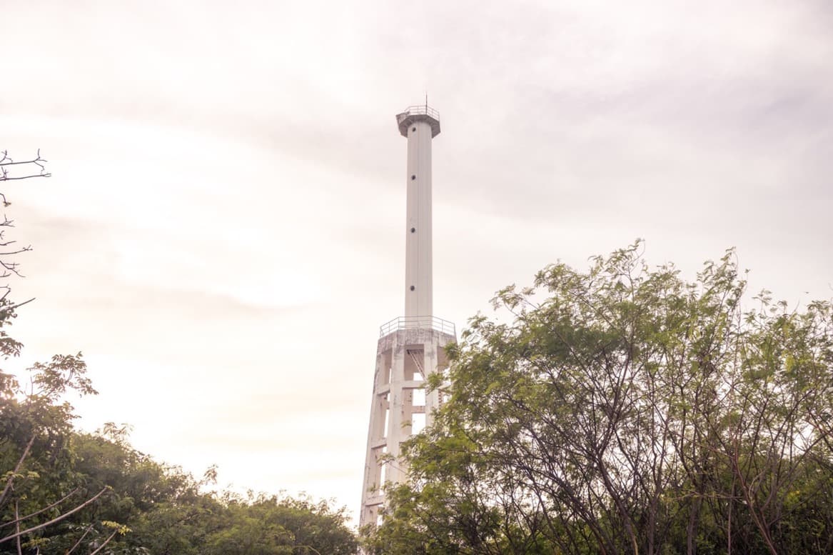 Apo Reef Tower