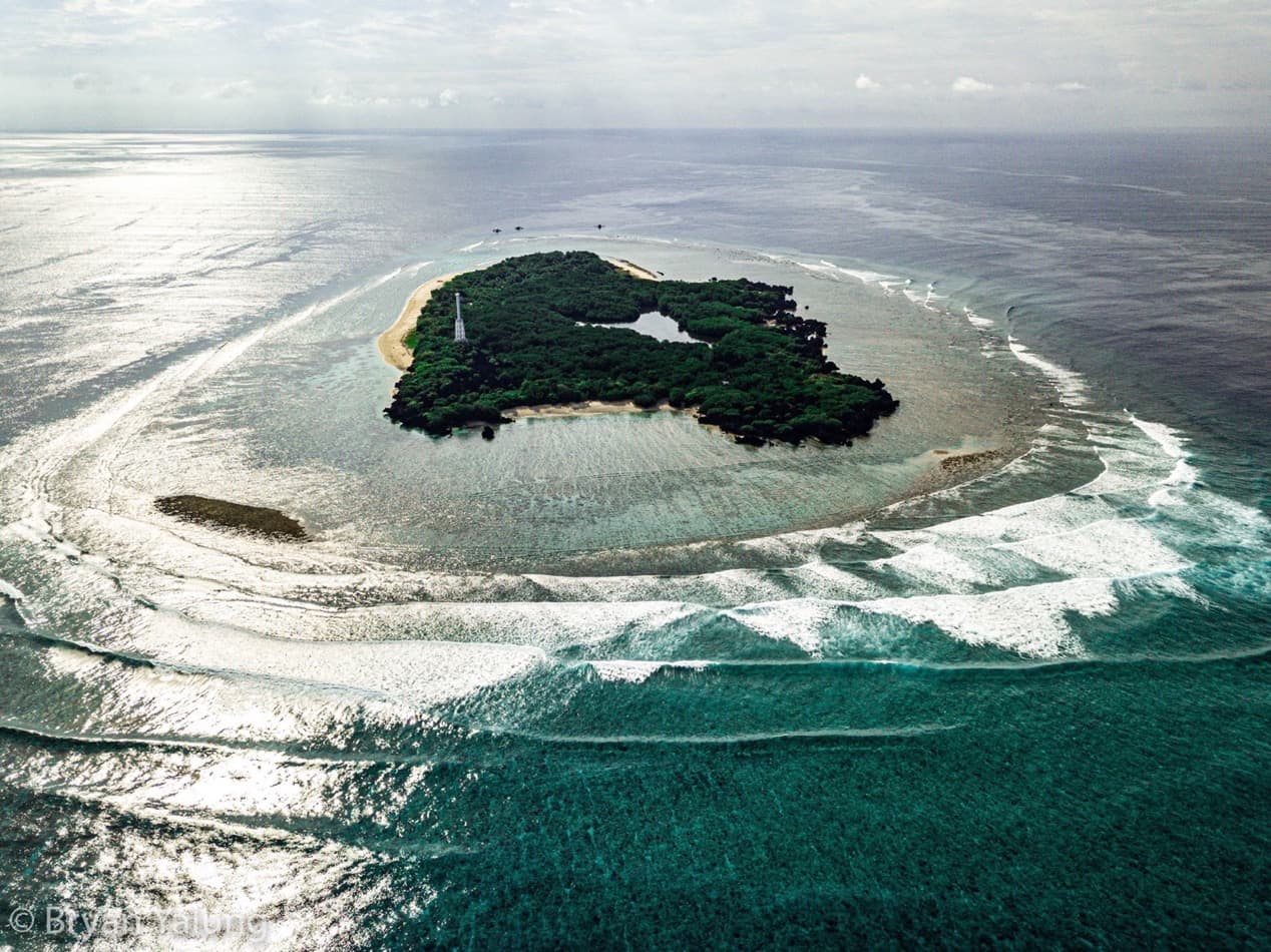 Apo Reef Island